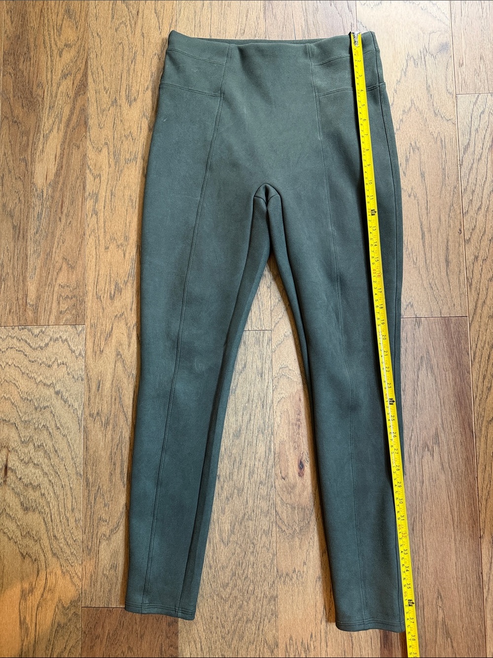 SPANX Leggings in olive Green